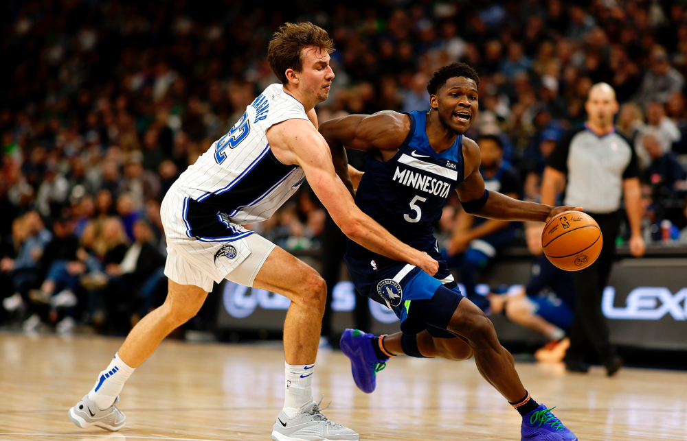 兰博电竞对战-离谱！拜仁慕尼黑围绕NBA常规赛止住颓势底特律活塞关键时刻迎来里程碑，尼斯内部会议纪要流出——今晚内部沟通的简单介绍